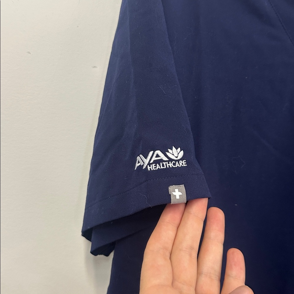 Figs Blue Technical Collection Scrub Top SZ L - Picture 3 of 5
